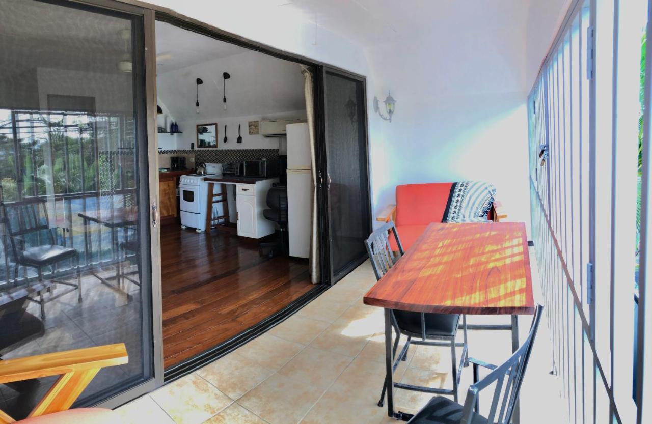 Cockatoo Studio Apartments Manuel Antonio Kültér fotó